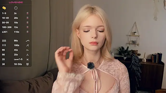 Snapshot of LaureMestler chatting on March 2, 2026, 5:31 pm LaureMestler online show from March 2, 2026, 5:31 pm