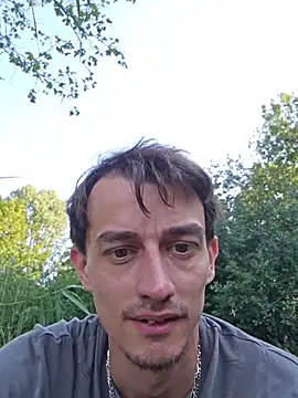 Snapshot of Chrisou73 chatting on July 17, 2026, 4:26 pm Chrisou73 online show from July 17, 2026, 4:26 pm