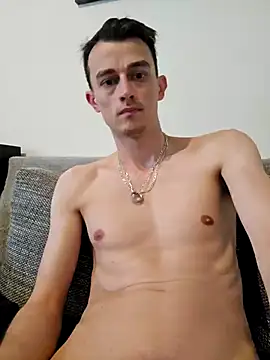 Chrisou73 online show from April 13, 2026, 3:05 pm