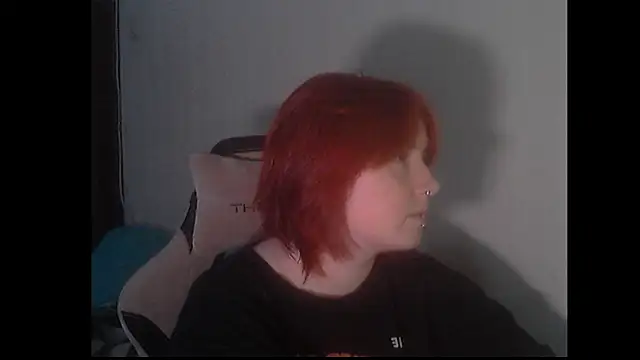 Snapshot of cranberryAlissa chatting on October 8, 2025, 3:24 pm cranberryAlissa online show from October 8, 2025, 3:24 pm