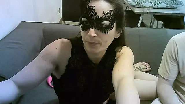 prismia online show from October 31, 2025, 10:01 am