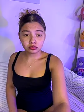 Gaby 002 online show from November 18, 2025, 2:59 am