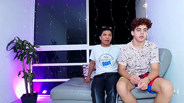Snapshot of latin_naughty_boys chatting on October 15, 2025, 12:20 am latin naughty boys online show from October 15, 2025, 12:20 am