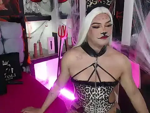 Sophia hott01 online show from October 30, 2025, 12:14 pm