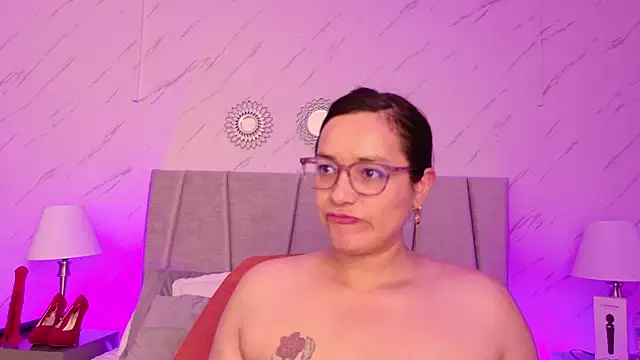 Snapshot of Michell_Monet chatting on May 30, 2026, 11:49 am Michell Monet online show from May 30, 2026, 11:49 am