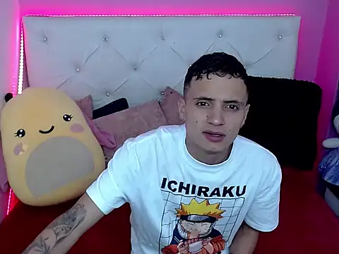 Snapshot of xx-kike-xx chatting on October 6, 2025, 1:45 pm xx-kike-xx online show from October 6, 2025, 1:45 pm