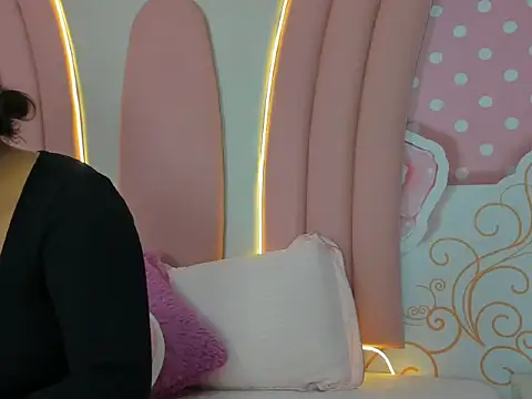 Snapshot of SofiaaBigBoobs chatting on November 14, 2025, 11:58 am SofiaaBigBoobs online show from November 14, 2025, 11:58 am