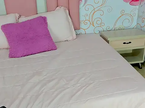 Snapshot of SofiaaBigBoobs chatting on November 15, 2025, 12:09 pm SofiaaBigBoobs online show from November 15, 2025, 12:09 pm