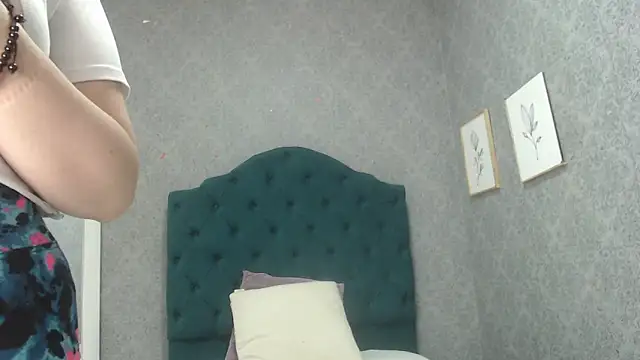 Snapshot of Vic_Taylor chatting on February 24, 2026, 11:44 am Vic Taylor online show from February 24, 2026, 11:44 am