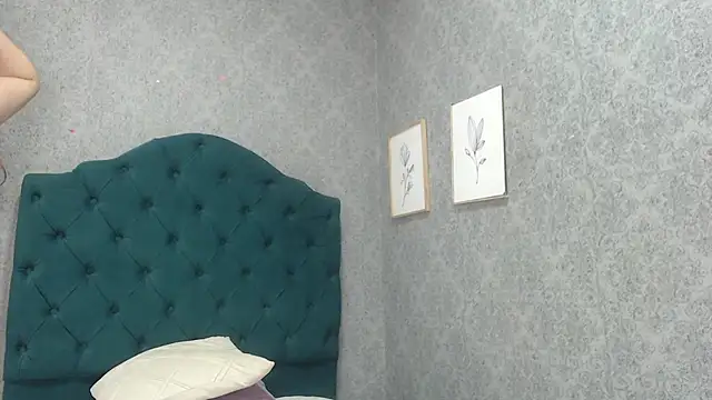 Snapshot of Vic_Taylor chatting on February 12, 2026, 11:10 am Vic Taylor online show from February 12, 2026, 11:10 am