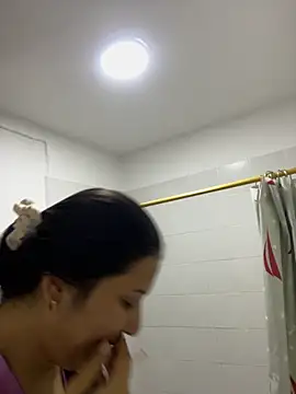 IsabellaJoness  online show from November 7, 2025, 11:04 am