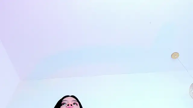 Snapshot of Alma_Foxxx chatting on September 24, 2025, 4:19 am Alma Foxxx online show from September 24, 2025, 4:19 am