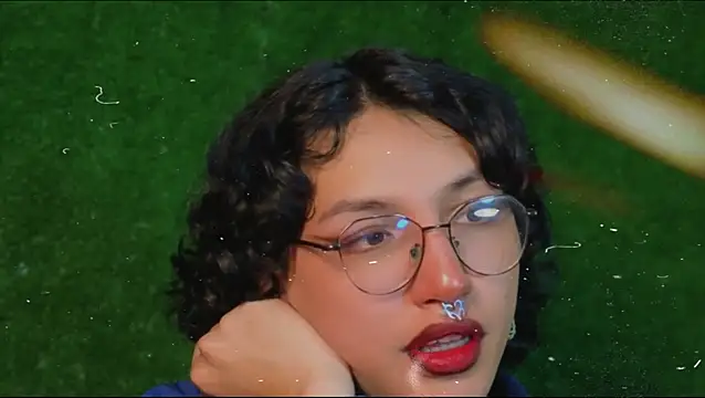 Snapshot of -BlueOpal- chatting on November 21, 2025, 8:08 pm -BlueOpal- online show from November 21, 2025, 8:08 pm