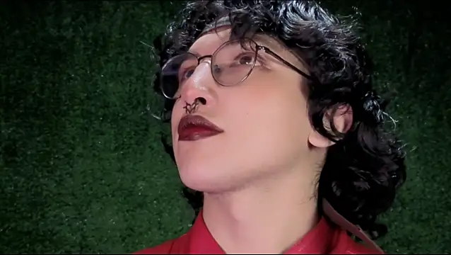 Snapshot of -BlueOpal- chatting on December 2, 2025, 6:42 pm -BlueOpal- online show from December 2, 2025, 6:42 pm