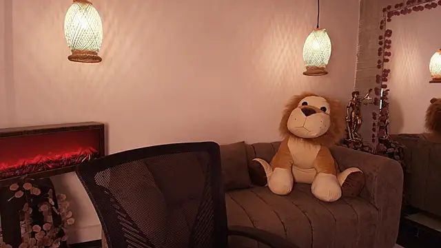 Snapshot of Candy_dim chatting on November 5, 2025, 8:12 pm Candy dim online show from November 5, 2025, 8:12 pm