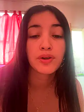 KarenG2025 online show from November 26, 2025, 4:07 pm