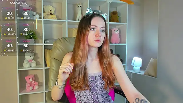 Berta Kelly online show from October 21, 2025, 1:05 am