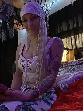 Snapshot of blondebarbiebae chatting on May 20, 2026, 9:23 pm blondebarbiebae online show from May 20, 2026, 9:23 pm