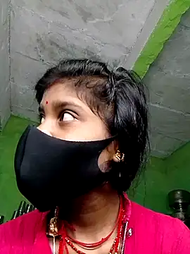Snapshot of Cuty_kinjal chatting on September 23, 2025, 9:55 pm Cuty kinjal online show from September 23, 2025, 9:55 pm