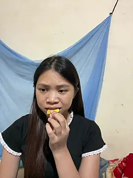 Snapshot of Mayy1 chatting on July 17, 2026, 8:00 am Mayy1 online show from July 17, 2026, 8:00 am