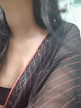 Lusty Shreya  online show from July 28, 2026, 6:21 am