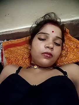 Snapshot of Mahek_love143 chatting on May 26, 2026, 2:31 am Mahek love143 online show from May 26, 2026, 2:31 am