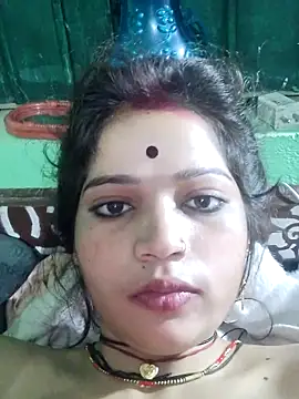 Snapshot of Mahek_love143 chatting on January 19, 2026, 1:09 am Mahek love143 online show from January 19, 2026, 1:09 am