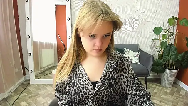 Snapshot of Melissa_199 chatting on October 13, 2025, 10:28 am Melissa 199 online show from October 13, 2025, 10:28 am