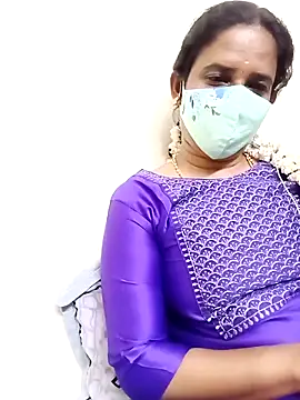 Snapshot of tamil_Boomika chatting on November 13, 2025, 5:39 pm tamil Boomika online show from November 13, 2025, 5:39 pm