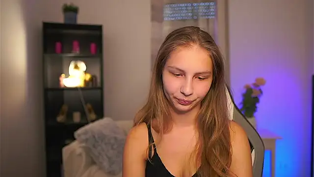 emmie murray online show from March 28, 2026, 2:51 pm