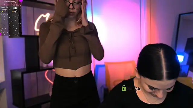 Snapshot of nicole_muah chatting on December 4, 2025, 11:09 am nicole muah online show from December 4, 2025, 11:09 am