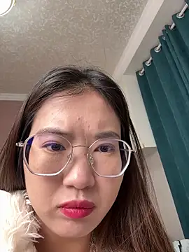 Snapshot of redrose520 chatting on November 12, 2025, 1:59 pm redrose520 online show from November 12, 2025, 1:59 pm