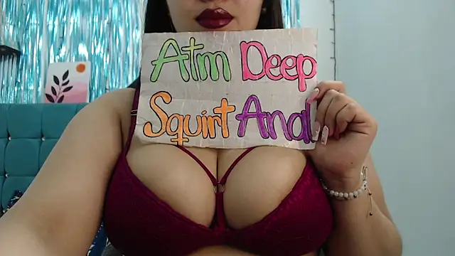 Emilyfire 69 online show from April 14, 2026, 1:05 pm