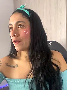 Snapshot of liladiamond_ chatting on September 24, 2025, 12:00 pm liladiamond online show from September 24, 2025, 12:00 pm
