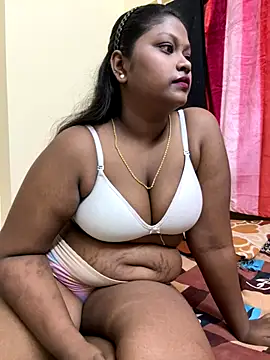 Snapshot of Shradha-999 chatting on October 19, 2025, 8:55 pm Shradha-999 online show from October 19, 2025, 8:55 pm