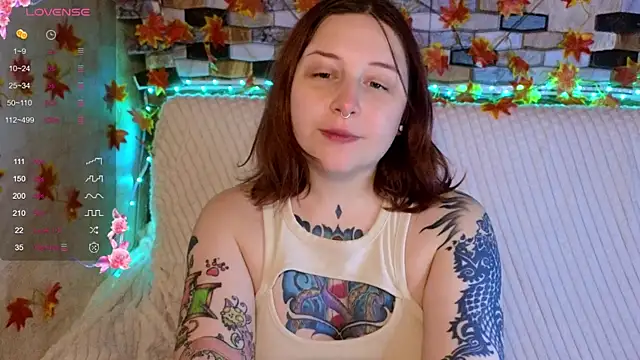 Snapshot of Belinda_Starlight chatting on November 14, 2025, 12:42 pm Belinda Starlight online show from November 14, 2025, 12:42 pm