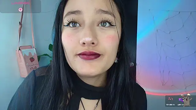 Snapshot of Hinata_21_ chatting on October 2, 2025, 1:25 pm Hinata 21 online show from October 2, 2025, 1:25 pm