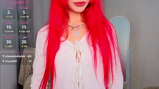 Snapshot of MonicaMilligan chatting on September 24, 2025, 2:34 pm MonicaMilligan online show from September 24, 2025, 2:34 pm