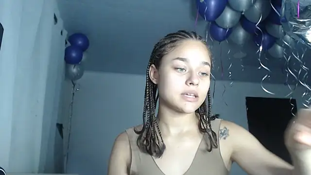 LittleCheerry69 online show from November 26, 2025, 3:34 pm