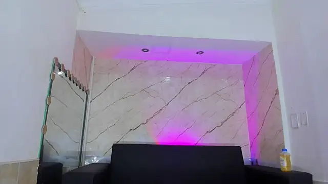 Snapshot of ALEX_MILLER25 chatting on December 15, 2025, 11:10 pm ALEX MILLER25 online show from December 15, 2025, 11:10 pm