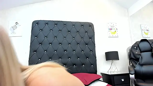 alana johnson 0 online show from March 23, 2026, 12:49 pm