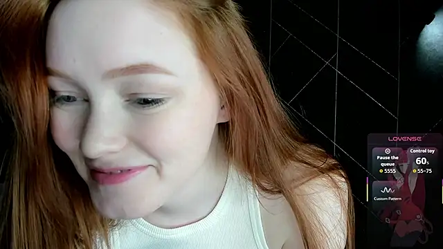 Snapshot of Red_FoxGirl chatting on December 17, 2025, 3:06 pm Red FoxGirl online show from December 17, 2025, 3:06 pm