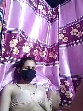 Snapshot of Mariya-3 chatting on October 16, 2025, 6:05 pm Mariya-3 online show from October 16, 2025, 6:05 pm