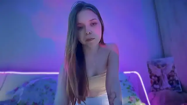 Snapshot of CandysRose chatting on October 1, 2025, 7:29 pm CandysRose online show from October 1, 2025, 7:29 pm