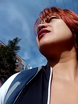 Snapshot of Tiffany-Parker_ chatting on October 6, 2025, 12:50 pm Tiffany-Parker  online show from October 6, 2025, 12:50 pm