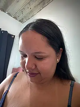 Snapshot of EggedGrowth chatting on January 18, 2026, 1:58 pm EggedGrowth online show from January 18, 2026, 1:58 pm