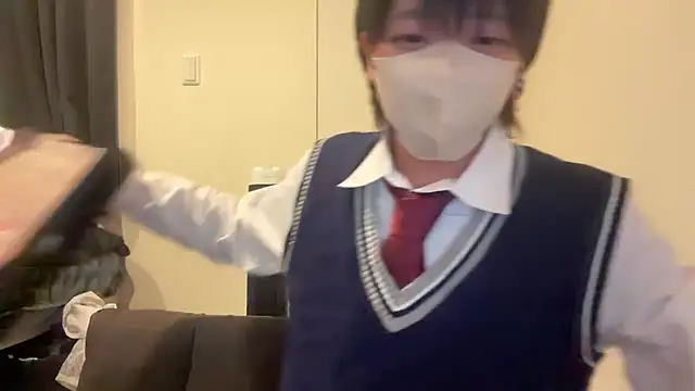 Snapshot of tora3220 chatting on August 1, 2026, 3:10 pm tora3220 online show from August 1, 2026, 3:10 pm