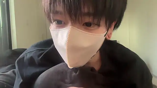 tora3220 online show from April 11, 2026, 5:26 am