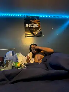 Callerif2u online show from September 26, 2025, 2:51 am