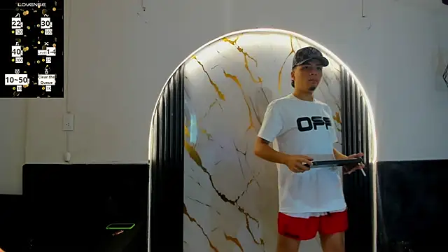 liam coleman25 online show from November 18, 2025, 5:00 am